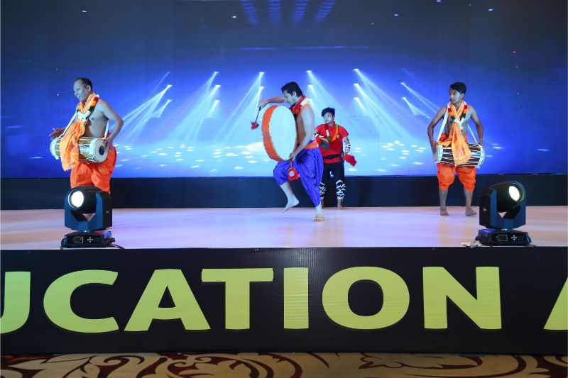 HEP AWARDS 2017 - PROFESSIONAL IMAGE BUILDER PROGRAM